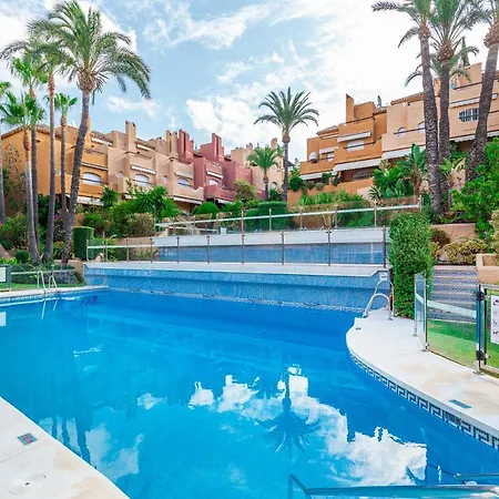 Apartamento Family Exclusiv Townhouse Puerto Banus